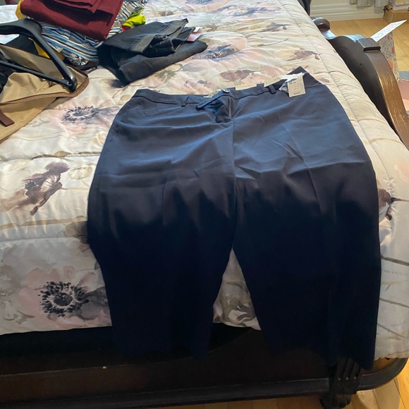 Crop pants - Picture 2 of 2